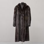 1070 6022 FUR COAT